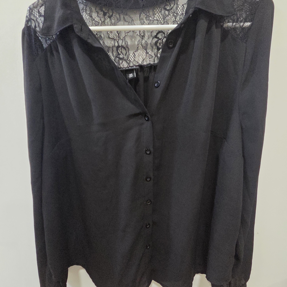 Elegant Black Lace Women's Top